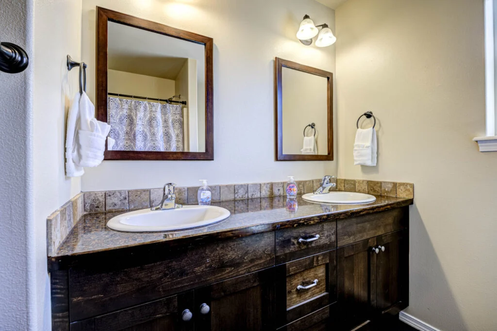1207 N Montana St Kennewick-40