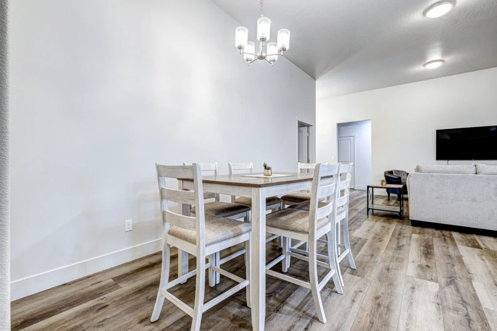 1588 Palermo Ave Richland-17