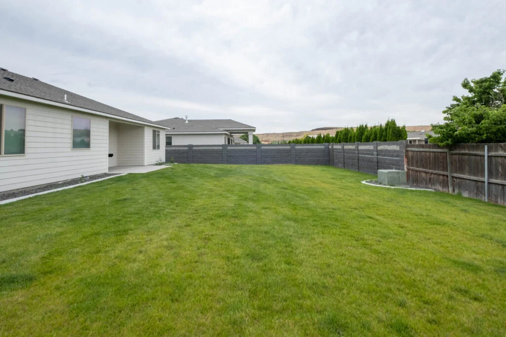 1588 Palermo Ave Richland-40