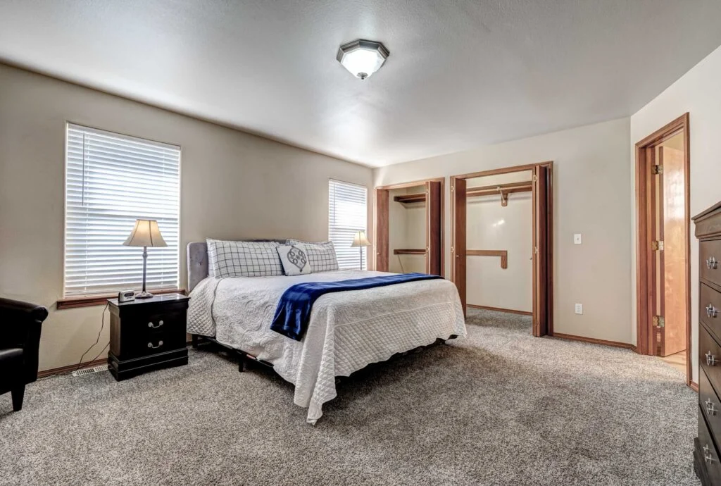 2121 Arthur Loop Updated-19