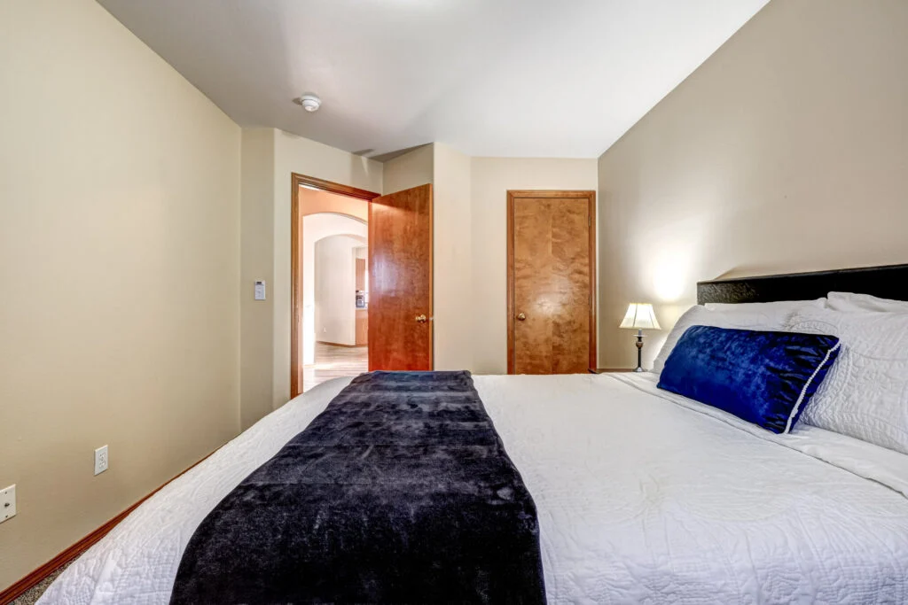 2121 S Arthur Loop Kennewick-12