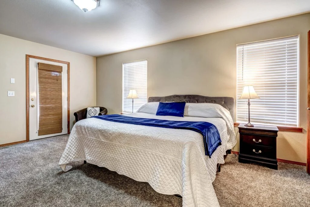 2121 S Arthur Loop Kennewick-19