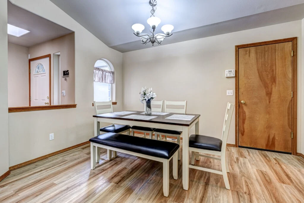 2121 S Arthur Loop Kennewick-27