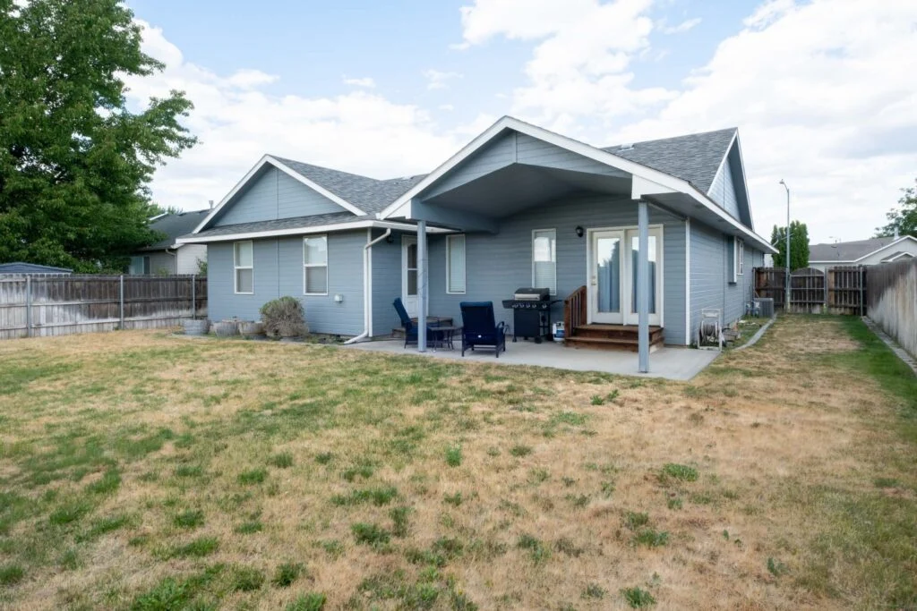 2121 S Arthur Loop Kennewick-34