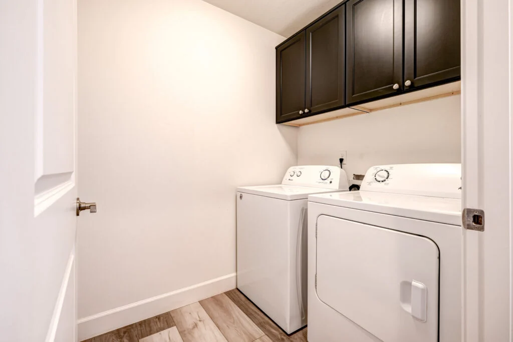 5668 W 32nd Ave Kennewick-23