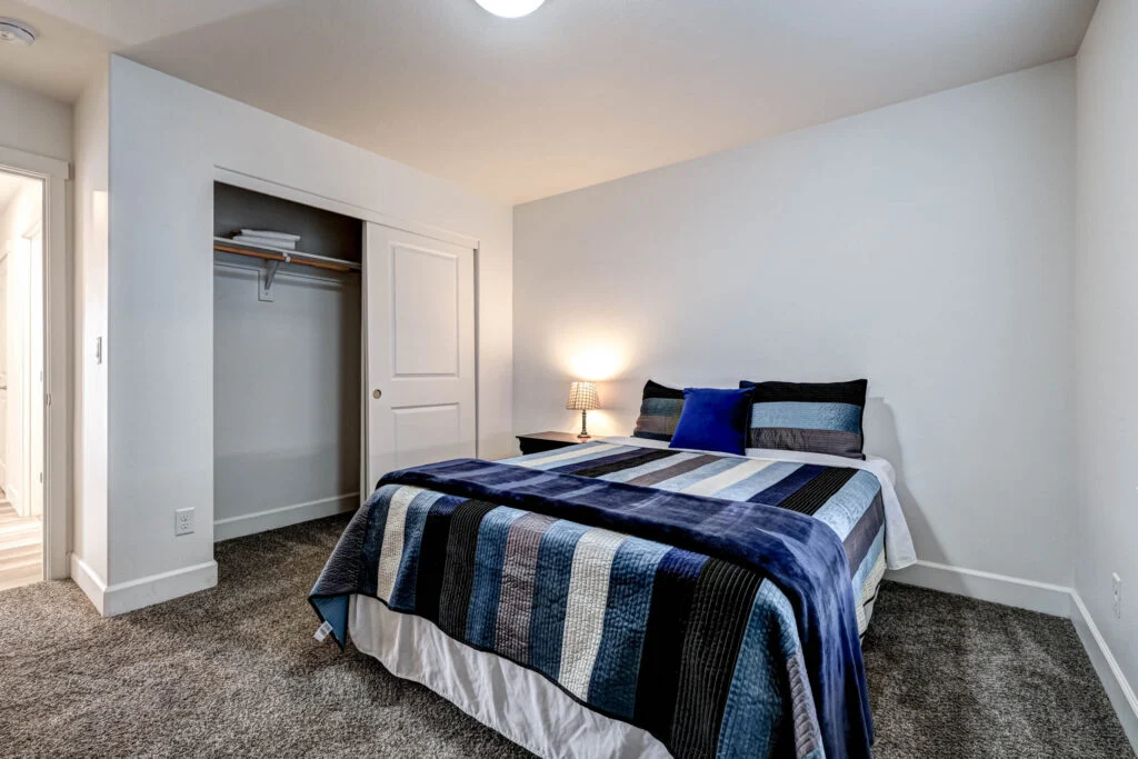 5668 W 32nd Ave Kennewick-3