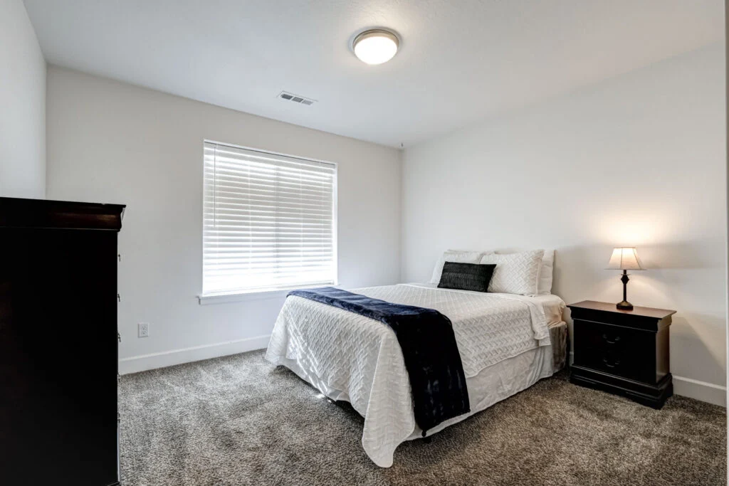 5668 W 32nd Ave Kennewick-6