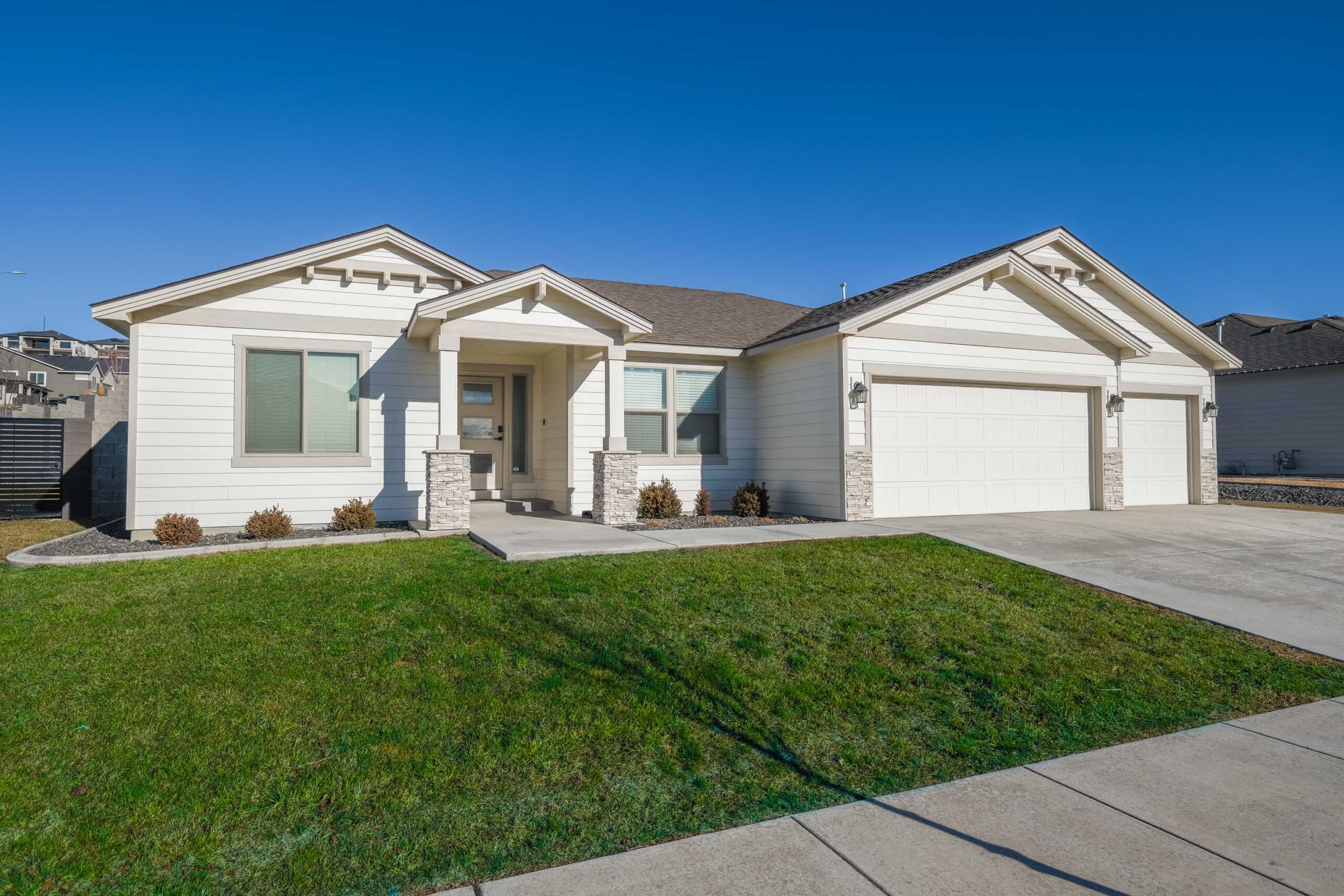 5668 W 32nd Ave KennewickUPDATED-1