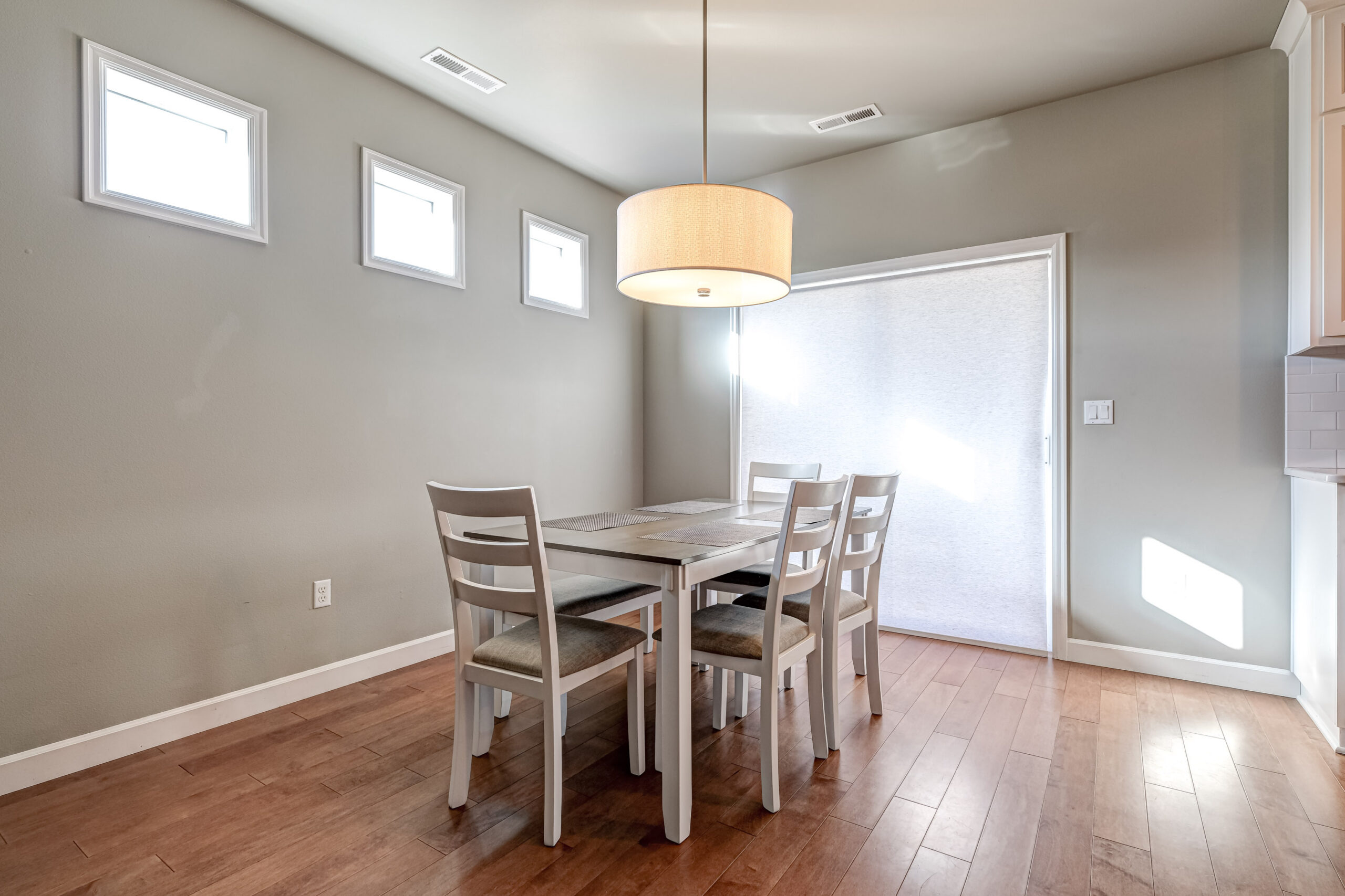 6027 W 38th Ave Kennewick-8