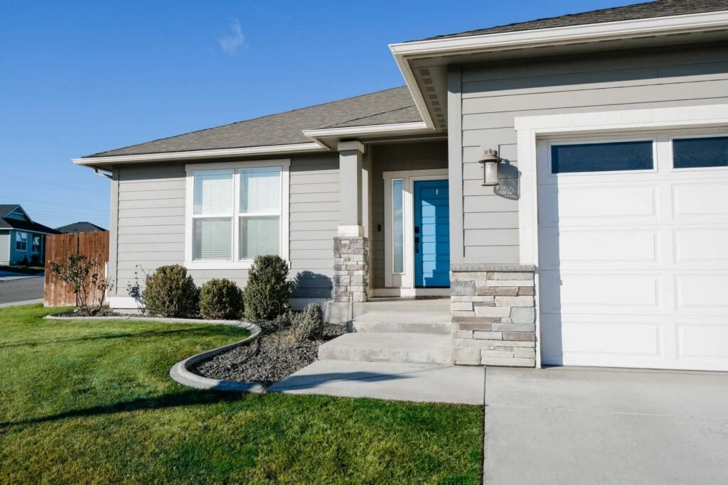 6027 W 38th Ave KennewickUPDATED-3