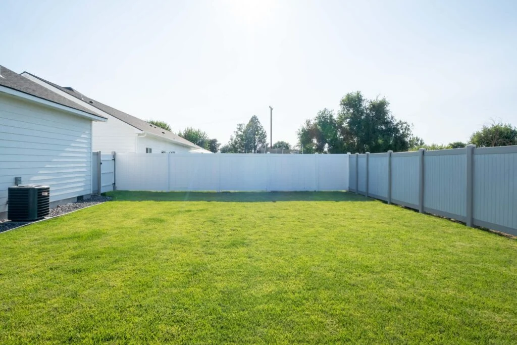 650 Mount Hood Ave Boardman-11