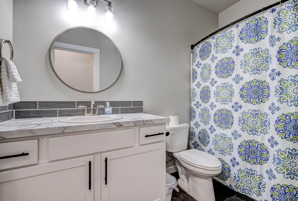 650 Mount Hood Ave Boardman-19
