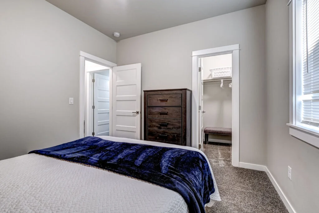 650 Mount Hood Ave Boardman-21