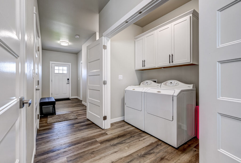 650 Mount Hood Ave Boardman-23