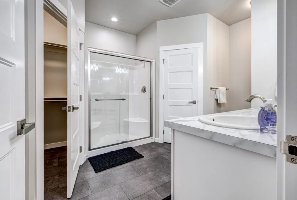 650 Mount Hood Ave Boardman-27