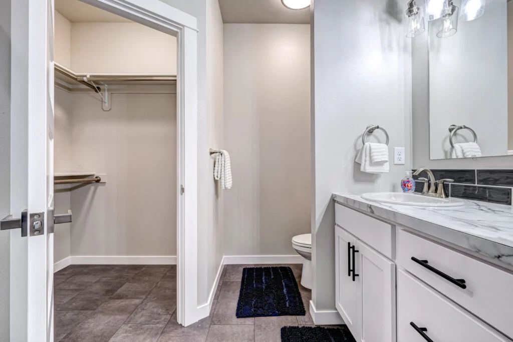 650 Mount Hood Ave Boardman-33