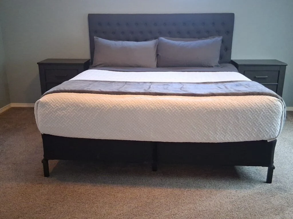 5905-Bed