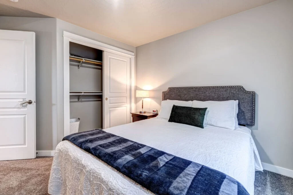 Bedroom 22