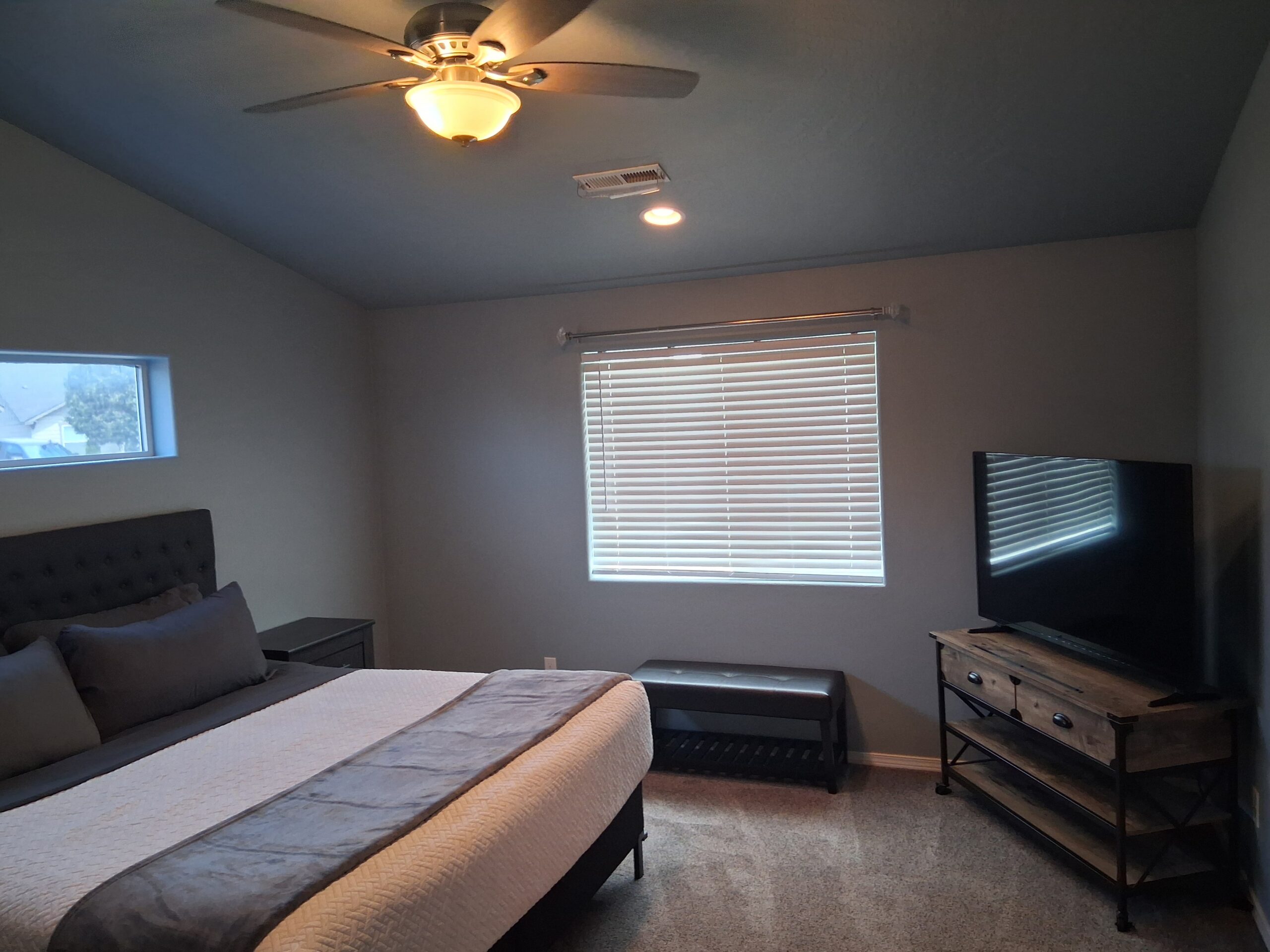 5905-primary suite room