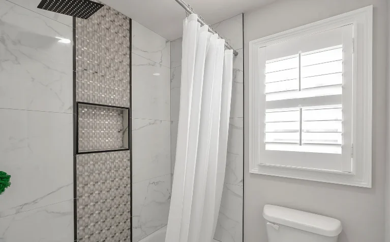 bathroom 2 shw curtain