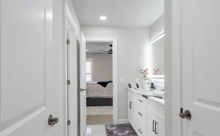 full bathroom 3