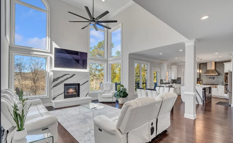 5755-living room