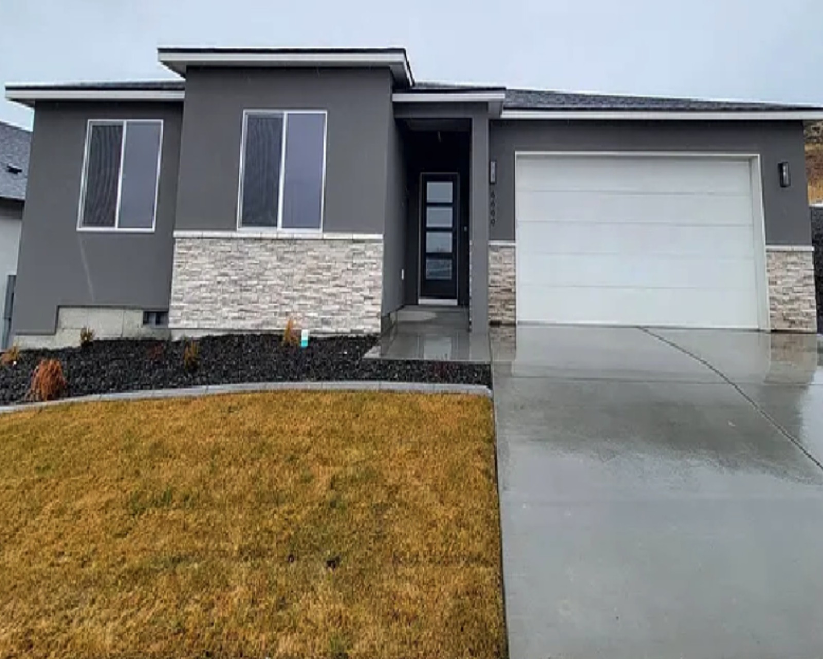 6660-Front Ext2